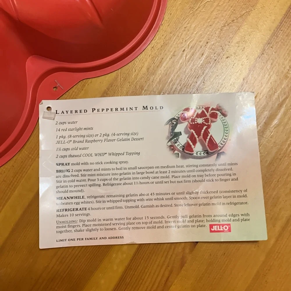 Vintage Candy Cane Jello mold, NWT